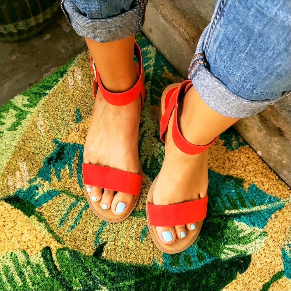 π¨ON SALE//The Sarah// Blood orange Chunky Sandal - Picture 7 of 8